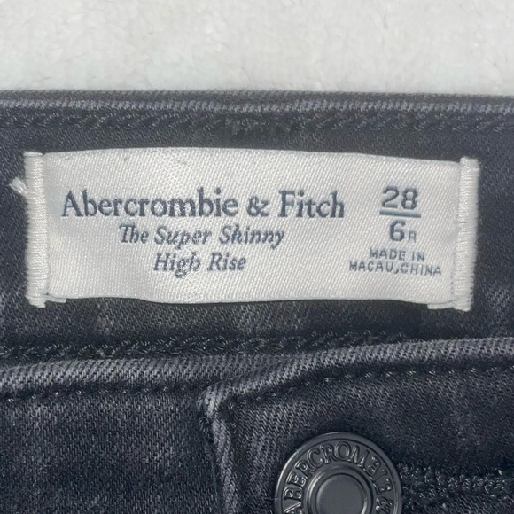 Abercrombie & Fitch The Super Skinny High Rise Jeans - Picture 3 of 3